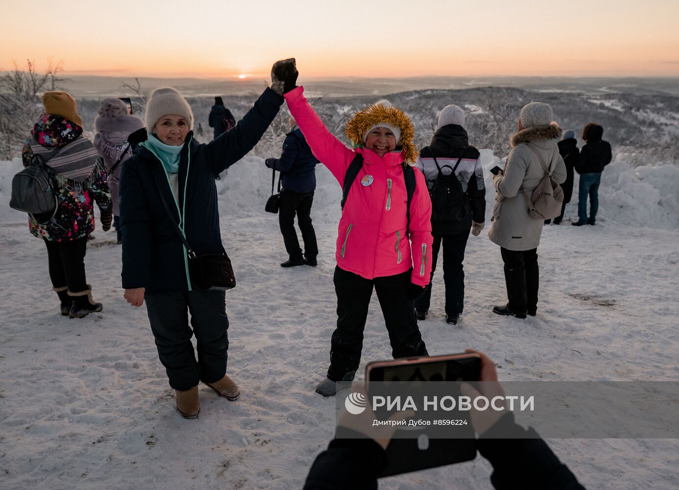 Встреча солнца после полярной ночи в Мурманске