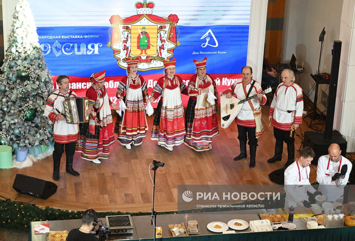 Выставка "Россия". Гастрономическое театрализованное представление