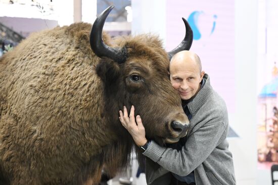 Международная выставка-форум "Россия"
Павильон №75
Место: Россия, Москва. Автор: Максим Блинов/РИА Новости. Работа выставки "Россия"