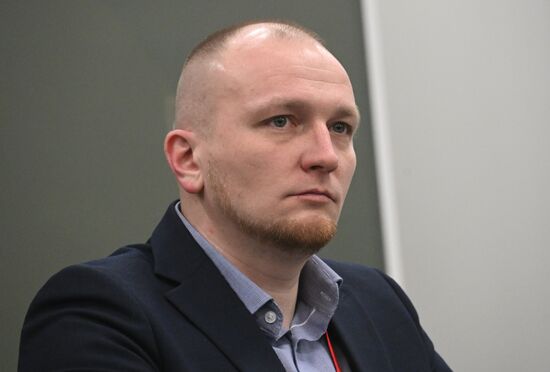 Форум "Плечом к плечу" в Подмосковье 