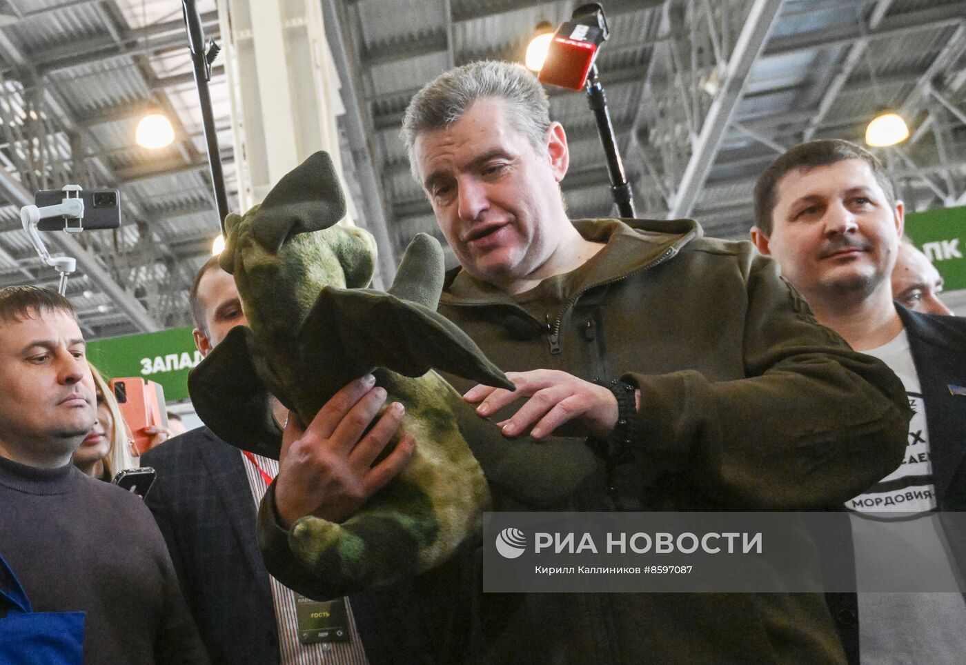 Форум "Плечом к плечу" в Подмосковье