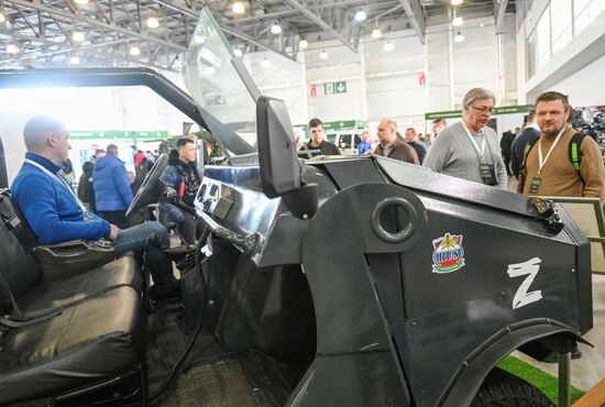 Форум "Плечом к плечу" в Подмосковье 