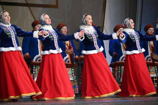 Международная выставка-форум "Россия"
Праздничный концерт "Старый Новый год по-липецки" Место: Россия, Москва. Автор: Рамиль Ситдиков/РИА Новости. Выставка "Россия". Праздничный концерт "Старый Новый год по-липецки"