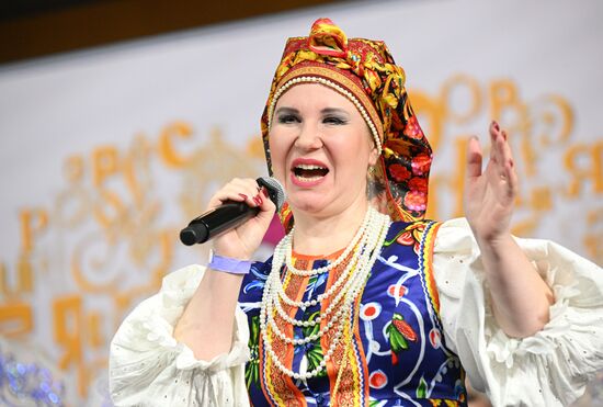 Международная выставка-форум "Россия"
Ярославская область. День региона, павильон №75 Место: Россия, Москва. Автор: Рамиль Ситдиков/РИА Новости. Выставка "Россия". Ярославская область. День региона