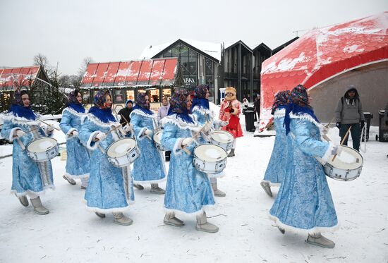 Международная выставка-форум "Россия"
Фестиваль "Русская зима" Место: Россия, Москва. Автор: Владимир Астапкович/РИА Новости. Выставка "Россия". Фестиваль "Русская зима"