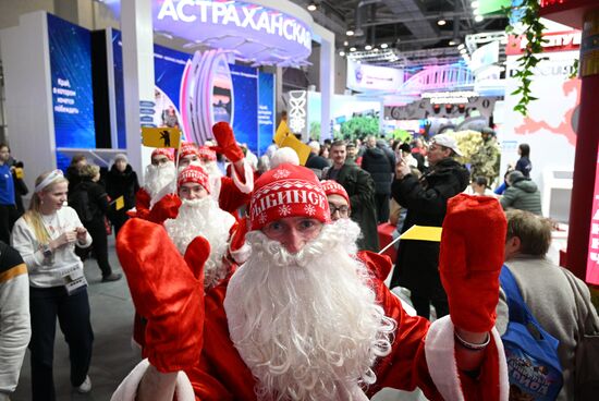 Международная выставка-форум "Россия"
Ярославская область. День региона, павильон №75
Место: Россия, Москва. Автор: Рамиль Ситдиков/РИА Новости. Выставка "Россия". Ярославская область. День региона