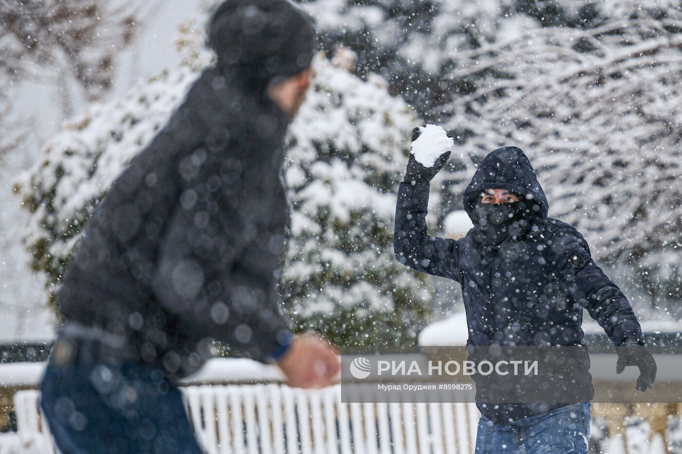 Снегопад в Баку