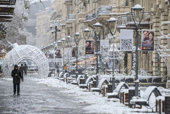 Снегопад в Баку