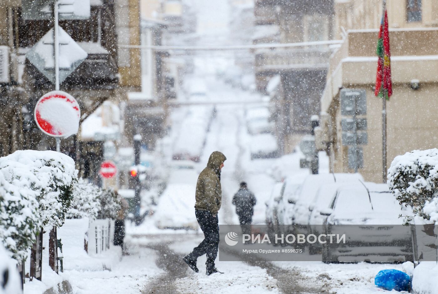 Снегопад в Баку