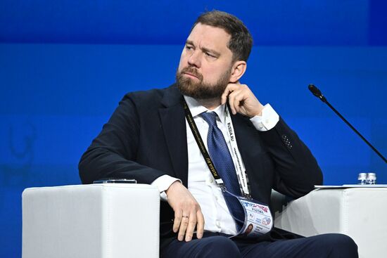 Всероссийский форум "Малая Родина – сила России". Панельная дискуссия "Сила в традициях"