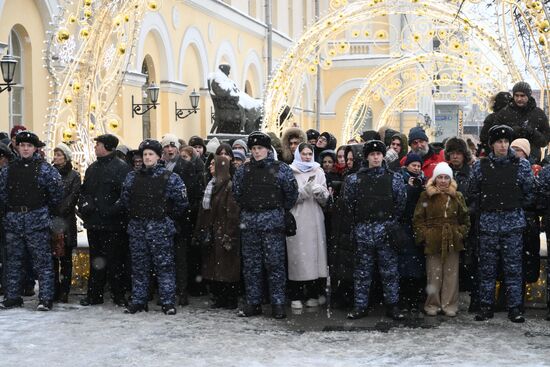 Прощание с художественным руководителем Малого театра Ю. М. Соломиным 