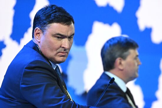 Всероссийский форум "Малая Родина – сила России". Панельная дискуссия "Сила в людях"