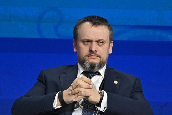 Всероссийский форум "Малая Родина – сила России". Панельная дискуссия "Сила в людях"