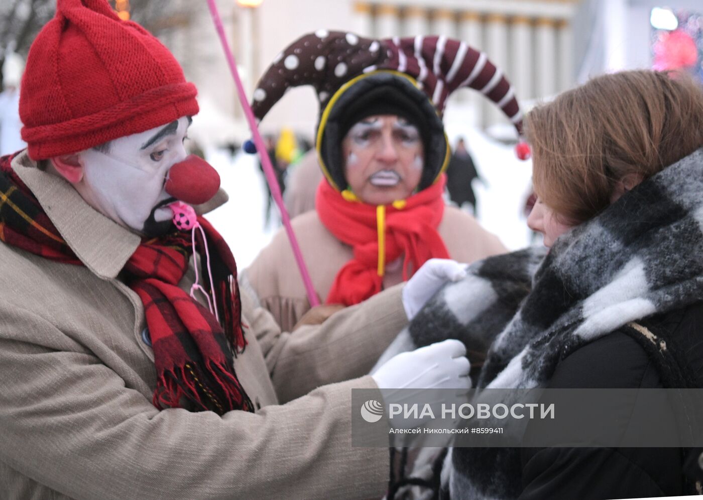 Выставка "Россия". Зимний фестиваль уличных театров