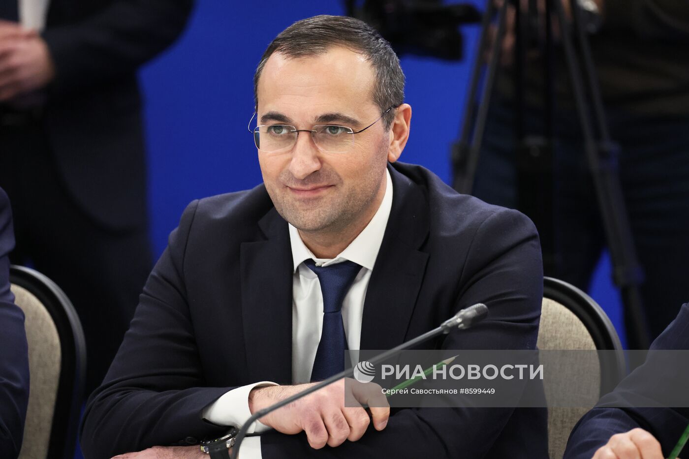 Президент РФ В. Путин провел встречу с главами муниципальных образований субъектов России