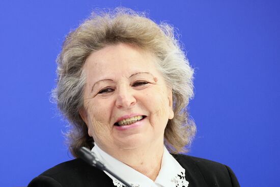 Президент РФ В. Путин провел встречу с главами муниципальных образований субъектов России