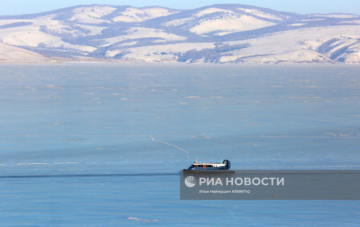 Ледовая переправа через Енисей 