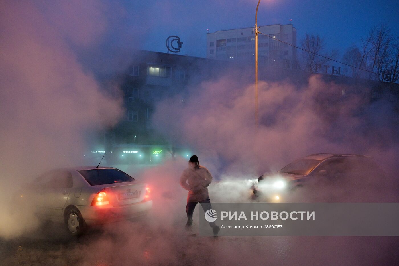 Прорыв на теплотрассе в Новосибирске