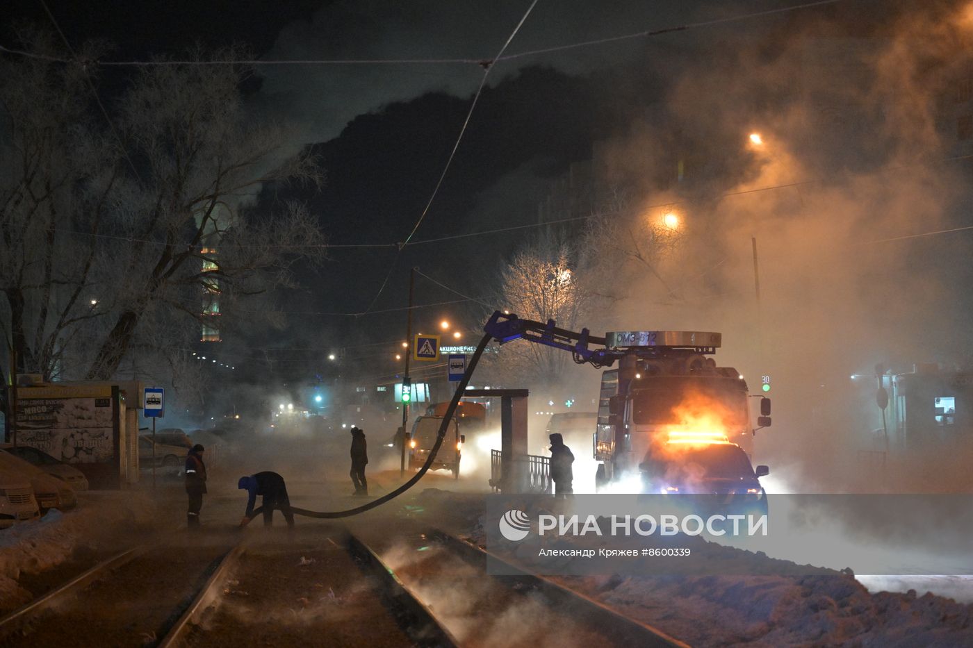 Прорыв на теплотрассе в Новосибирске