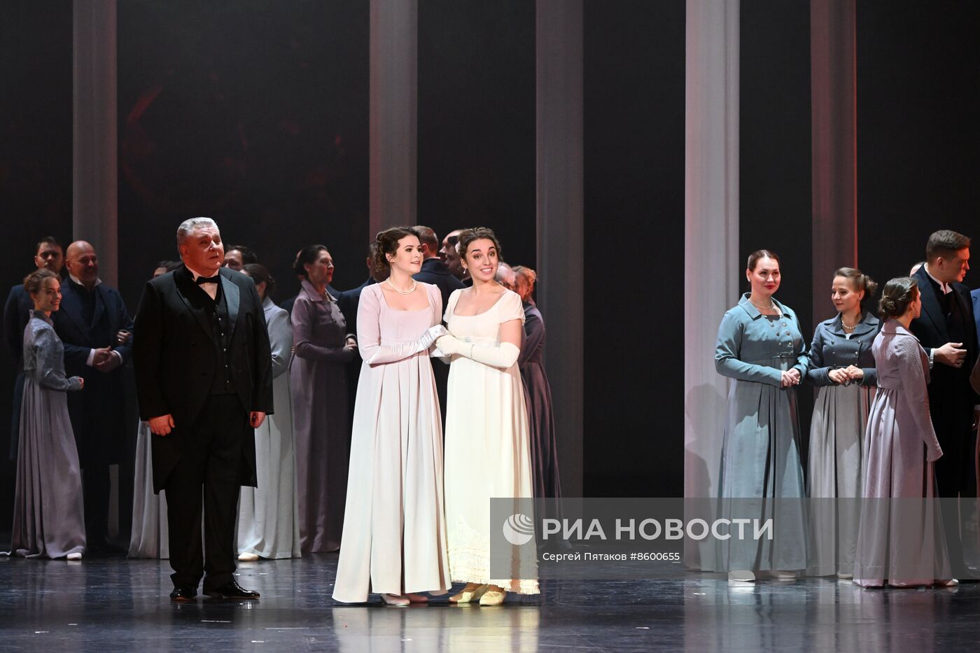 Спектакль "Война и мир. Наташа и Андрей"