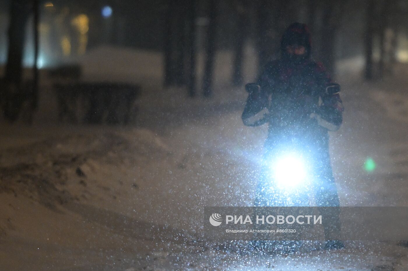 Снег в Москве