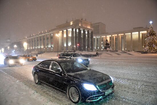 Снег в Москве