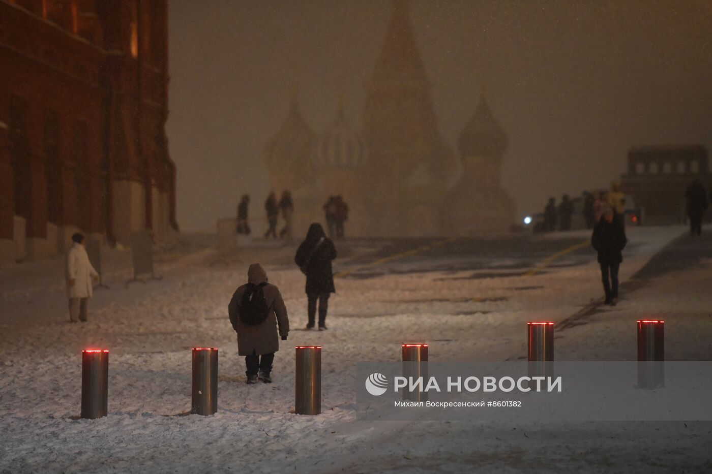 Снег в Москве