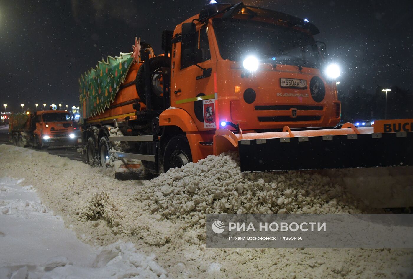 Снег в Москве