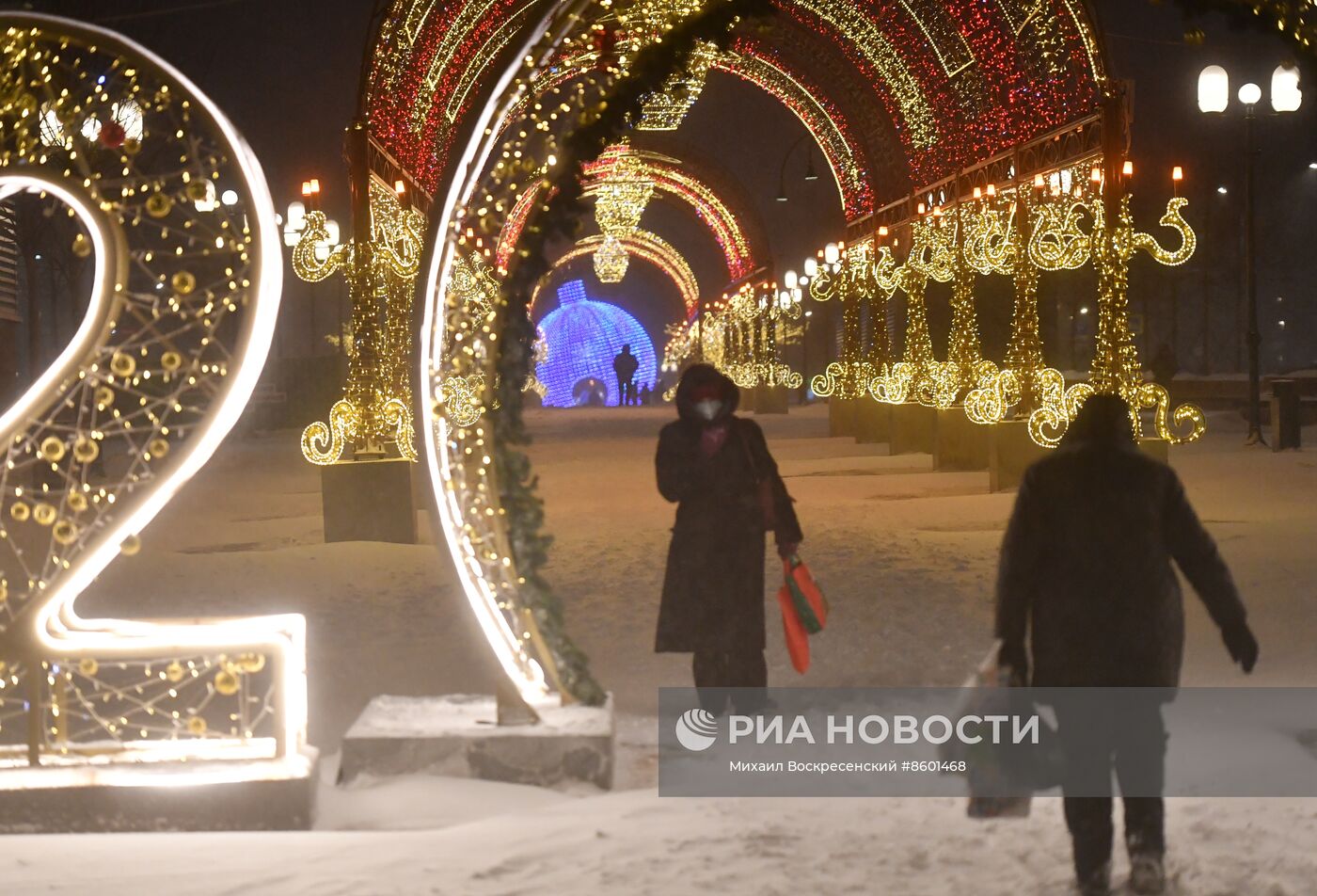 Снег в Москве