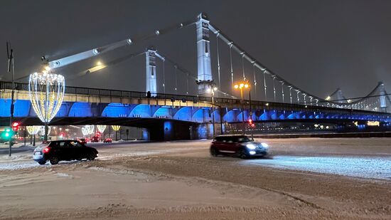 Снег в Москве