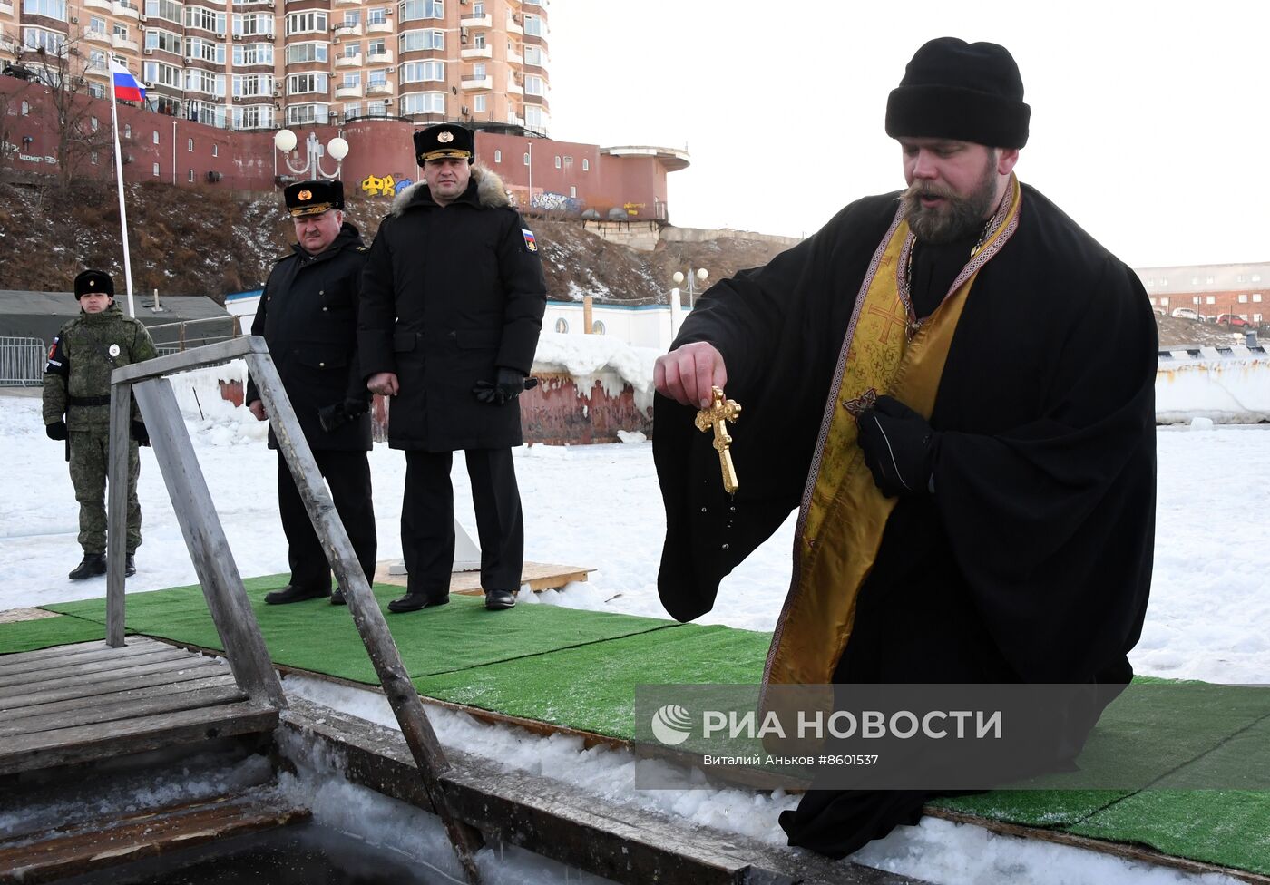 Празднование Крещения в России 