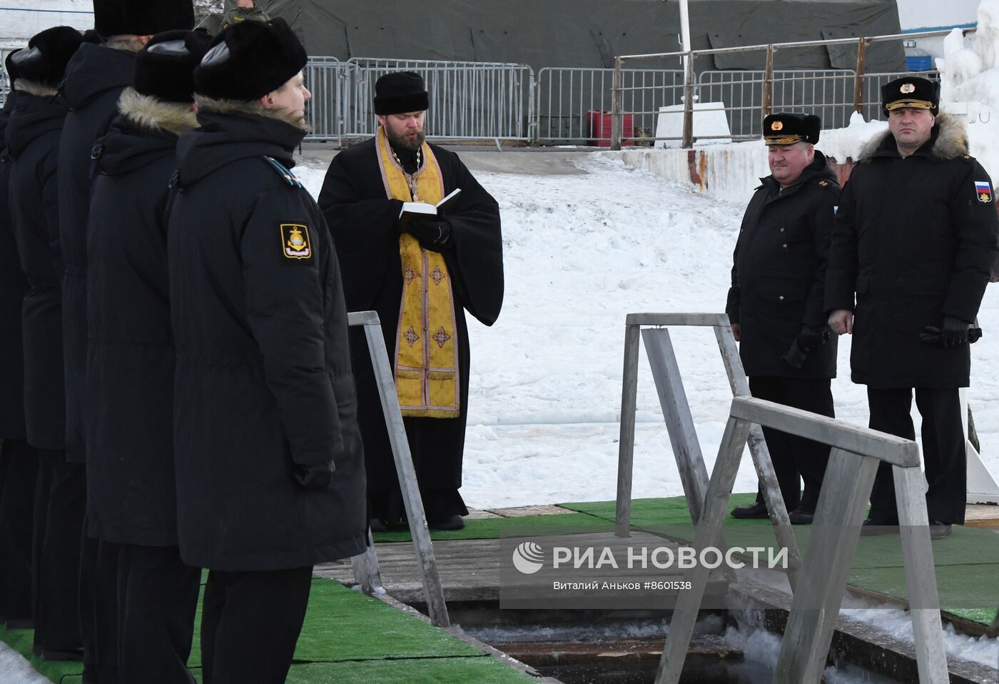 Празднование Крещения в России 