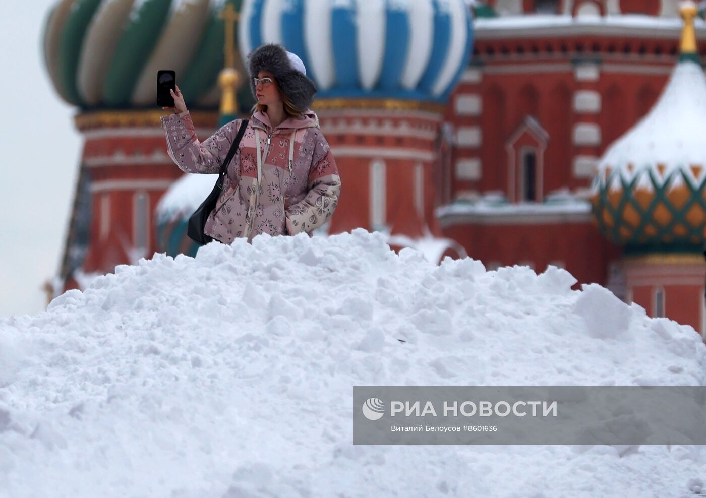 Снег в Москве