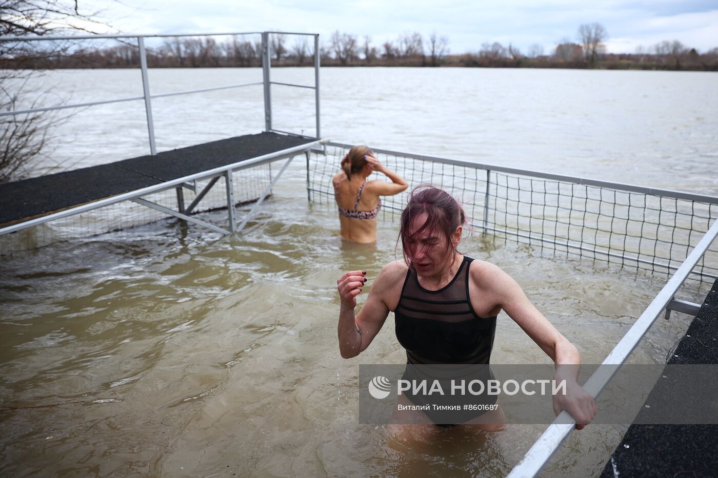 Празднование Крещения в России