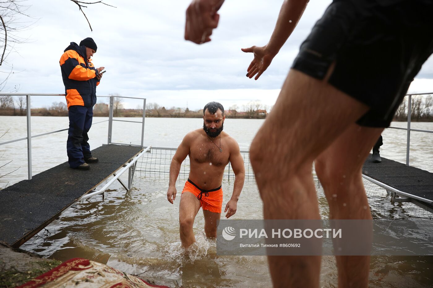 Празднование Крещения в России