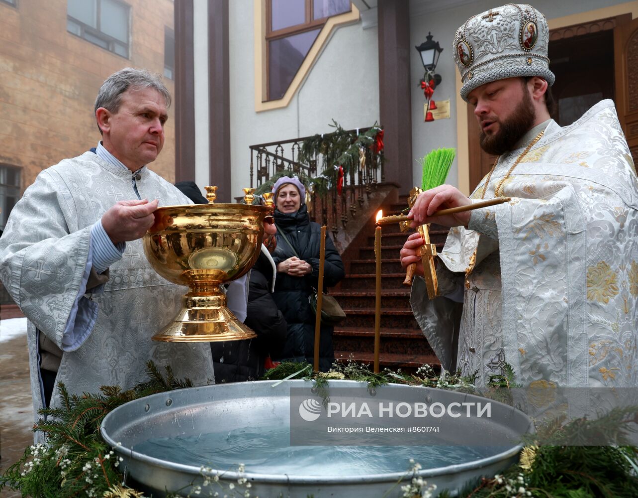 Празднование Крещения в России