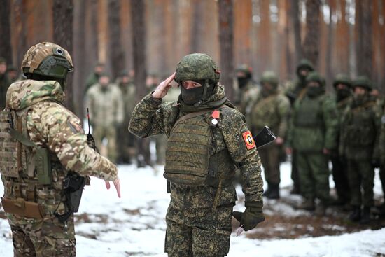 Награждение военнослужащих группировки войск "Центр" в зоне СВО