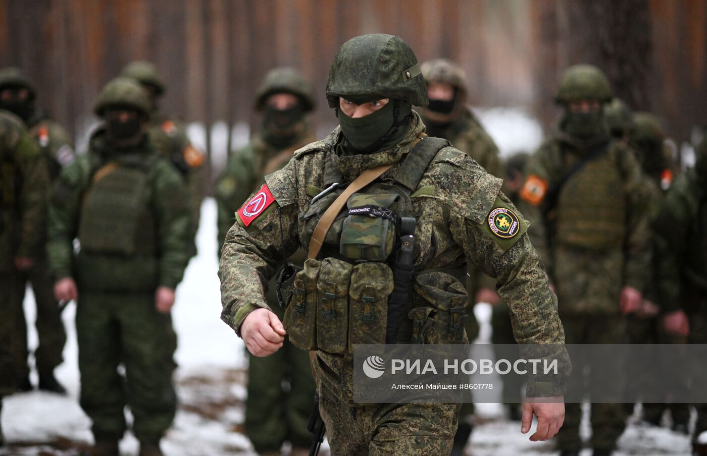 Награждение военнослужащих группировки войск "Центр" в зоне СВО