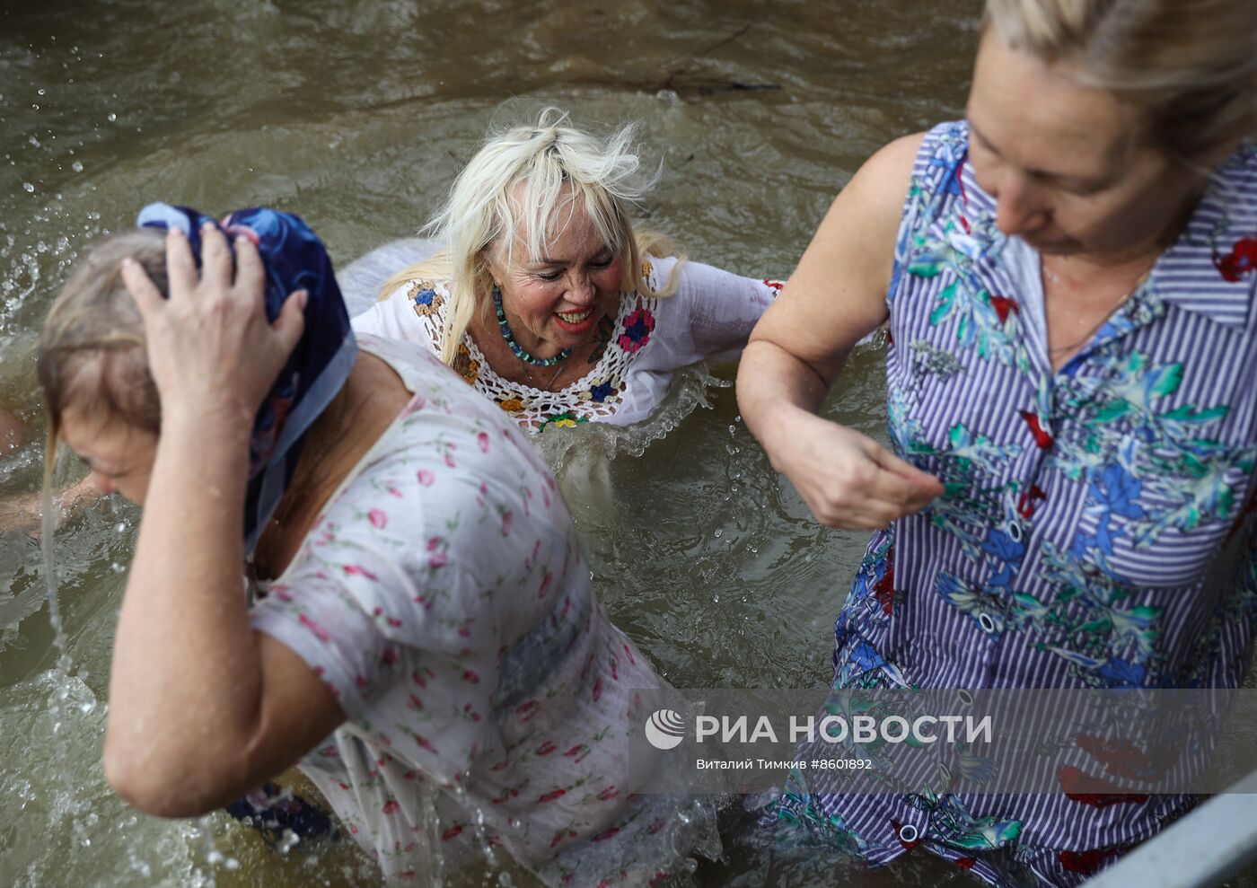 Празднование Крещения в России