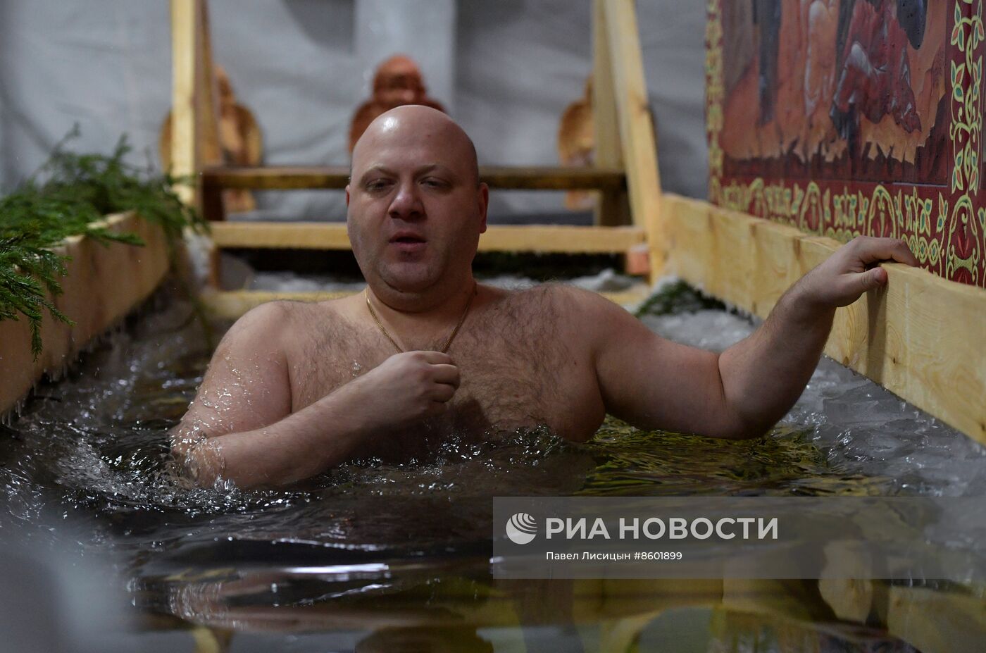 Празднование Крещения в России