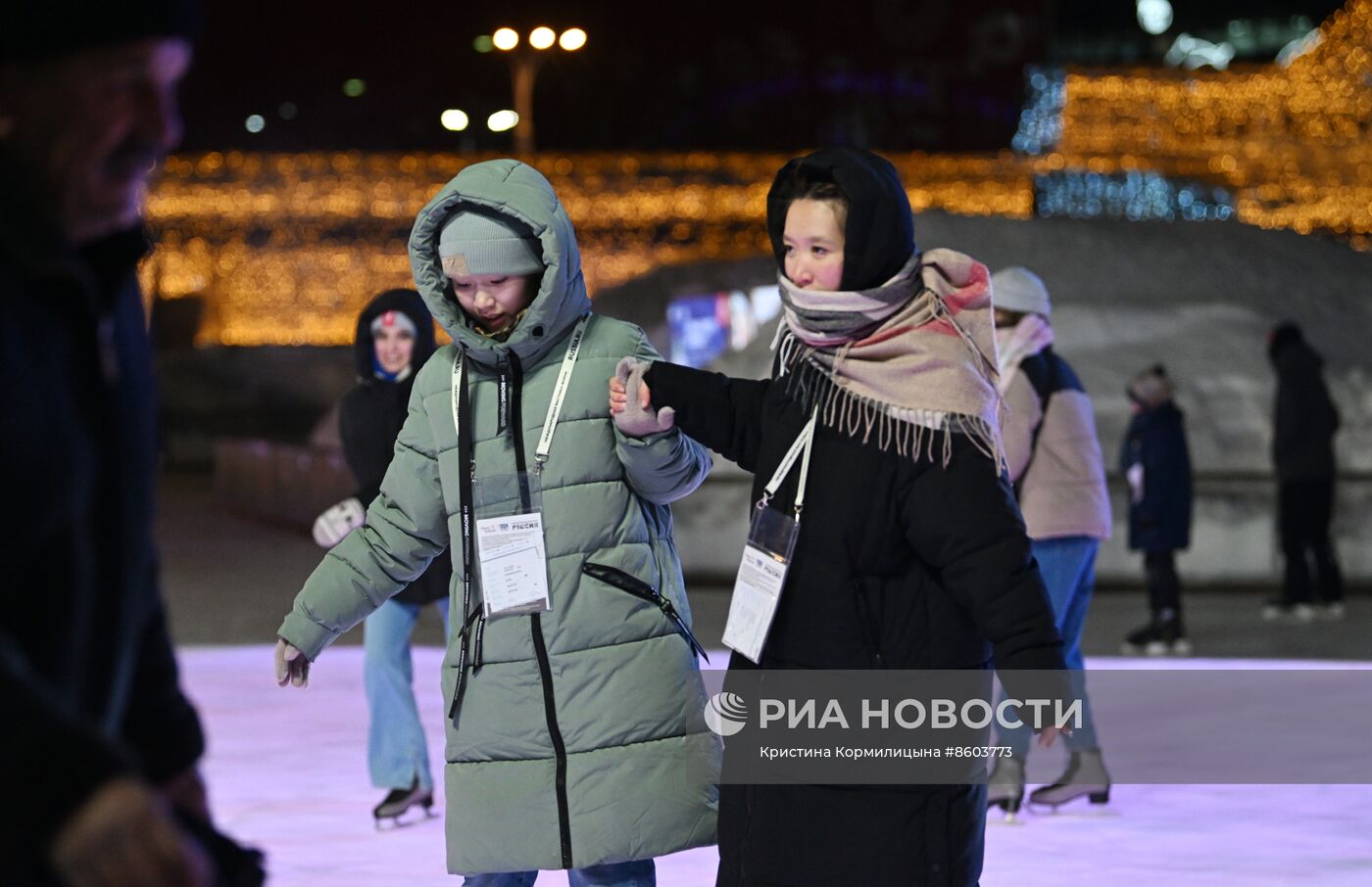 Выставка "Россия". Семейное катание на льду с олимпийским чемпионом