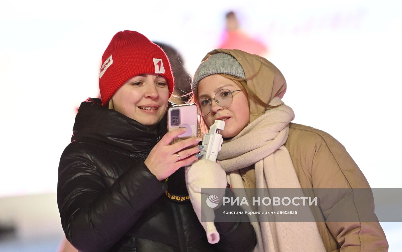 Выставка "Россия". Семейное катание на льду с олимпийским чемпионом