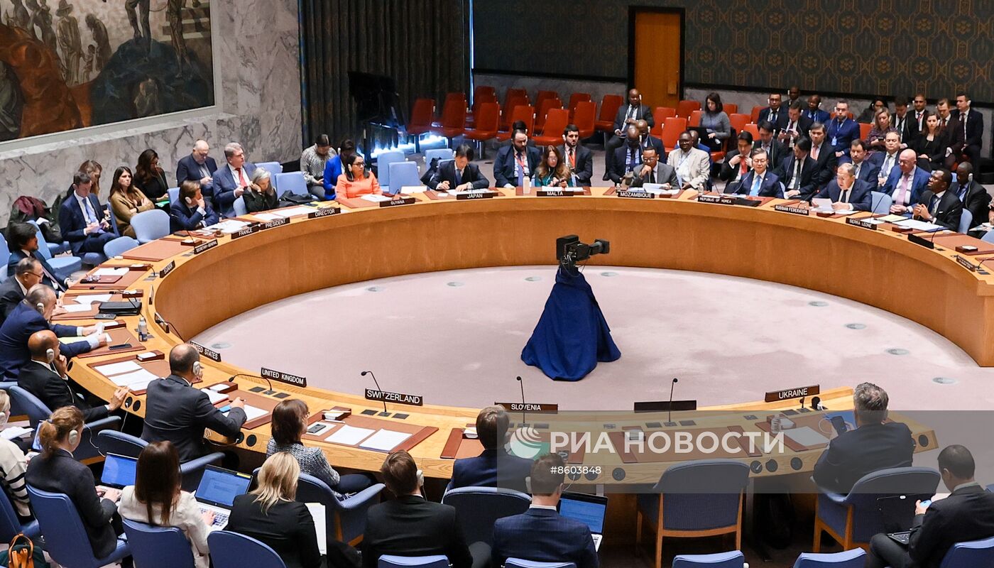Глава МИД РФ С. Лавров принял участие в заседании СБ ООН по Украине