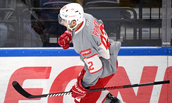 Хоккей. КХЛ. Матч "Динамо" (Москва) - "Спартак"