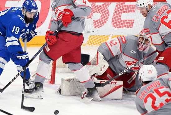 Хоккей. КХЛ. Матч "Динамо" (Москва) - "Спартак"