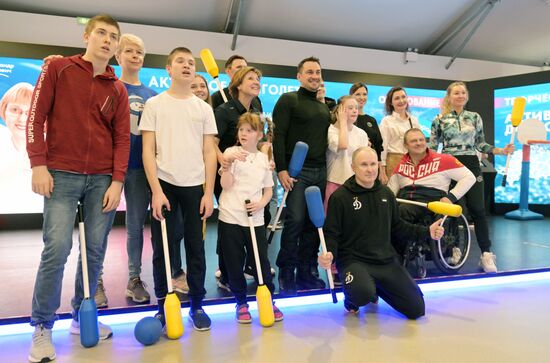Выставка "Россия". Время  семье: спортивные игры для детей с ограниченными возможностями здоровья