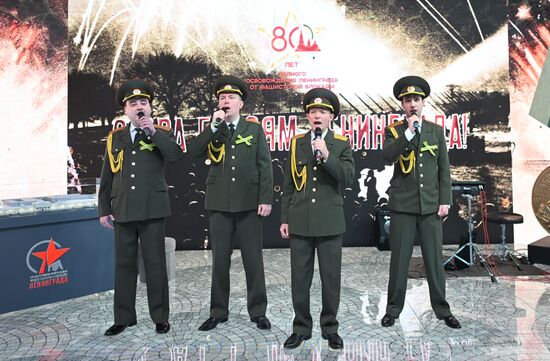 Международная выставка-форум "Россия"
Открытие героической недели на стенде Санкт-Петербурга, павильон №75 (зал В, стенд Санкт-Петербурга)
Участники "Хора русской Армии"
Место: Россия, Москва. Автор: Кристина Кормилицына/РИА Новости. Выставка "Россия". Открытие героической недели на стенде Санкт-Петербурга