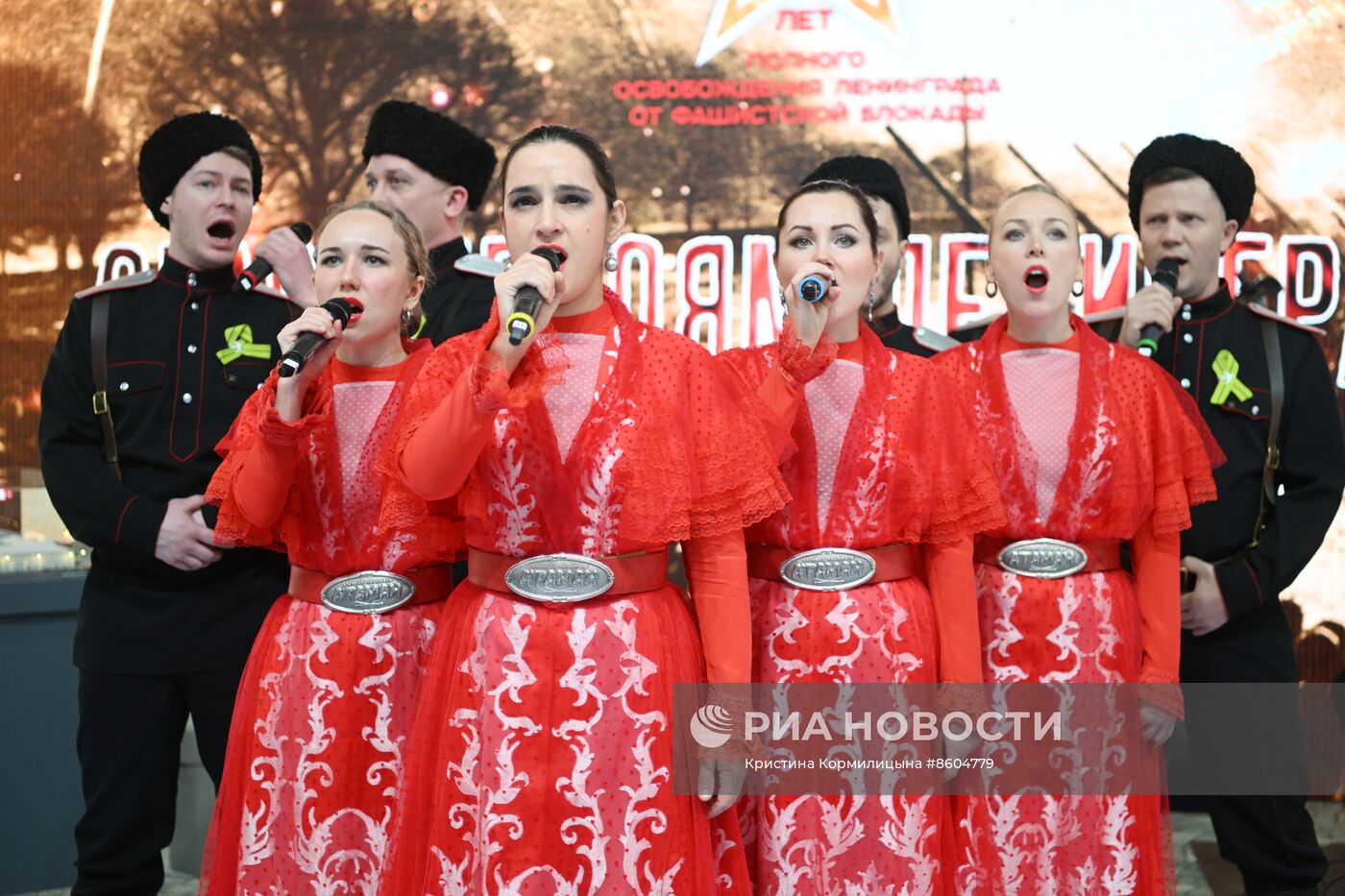 Выставка "Россия". Открытие героической недели на стенде Санкт-Петербурга