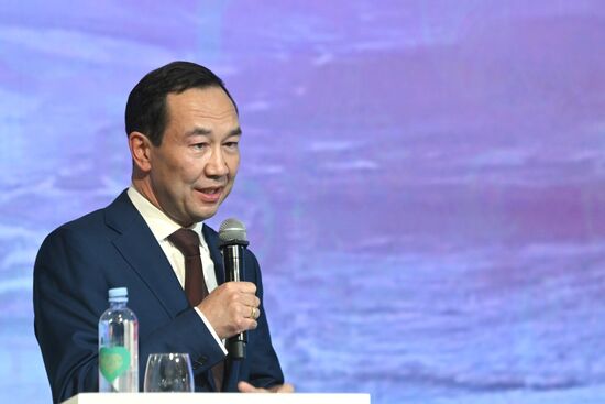 Международная выставка-форум "Россия"
Дальний Восток и Арктика. День региона
Торжественная церемония открытия Дня Дальнего Востока и Арктики, павильон №75
Айсен Николаев, глава Республики Саха (Якутия) Место: Россия, Москва. Автор: Максим Блинов/РИА Новости. Выставка "Россия". Дальний Восток и Арктика. День региона