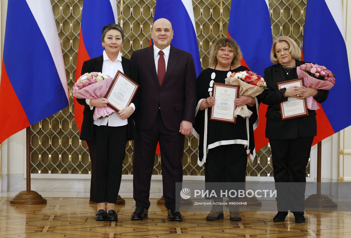 Премьер-министр РФ М. Мишустин вручил премии правительства в области культуры за 2023 год